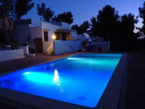 Playa D'en Bossa Villa Sleeps 8 Pool Air Con Wifi