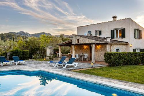 Villa Marina With Swimming Pool
