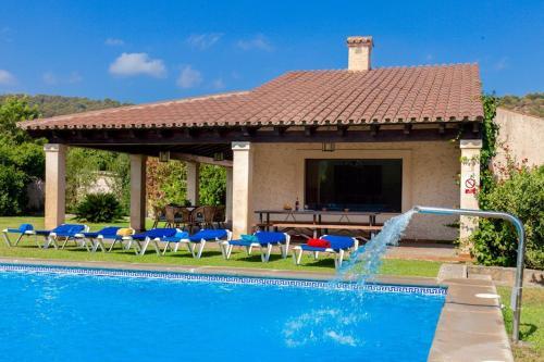 Pollenca Villa Sleeps 6 Pool Air Con Wifi T400541