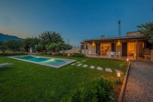 Pollenca Villa Sleeps 2 Pool Air Con Wifi T454323