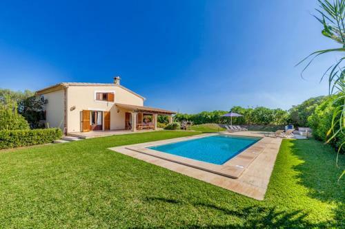 Es Barcares Villa Sleeps 8 Pool Air Con Wifi