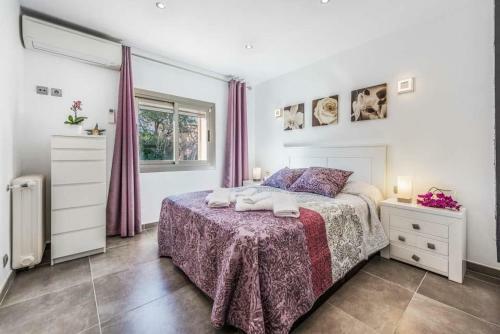Sant Vicent De Sa Cala Villa Sleeps 8 Pool Air Con