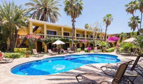 Hotel Encanto Inn & Suites