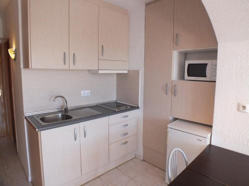 Apartamento Vacances Location Isla Rosas 02-28 A
