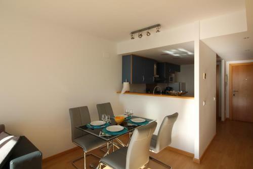 Apartamento 3324 Royal Marine II 412