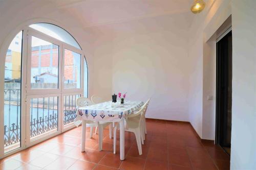 Apartamento 4528518-tramuntana 2�1�
