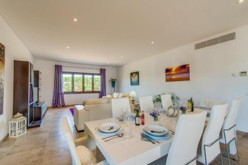 Sa Pobla Villa Sleeps 9 Pool Air Con Wifi