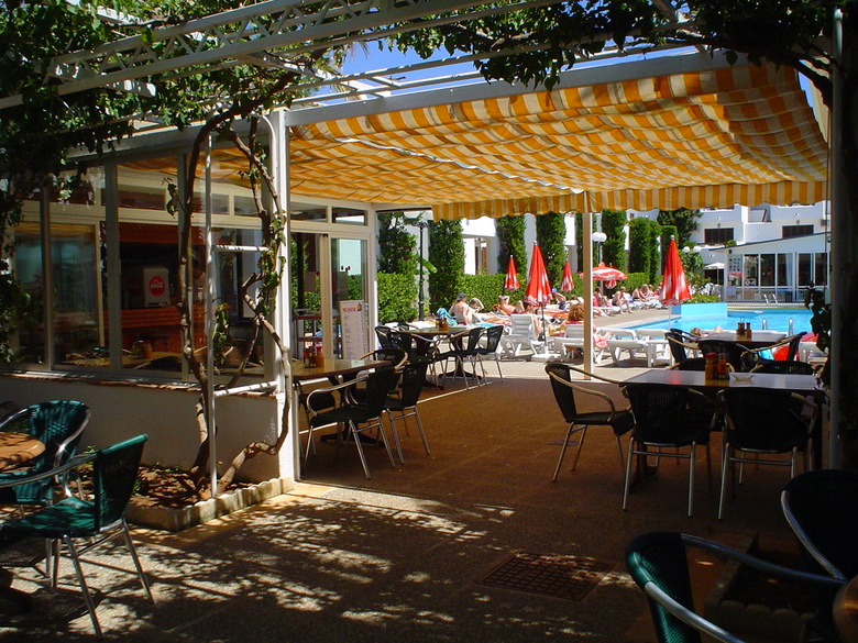 Cristina Apartamentos Villas