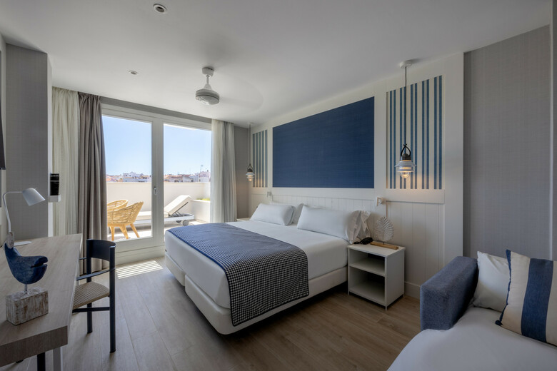 Hotel Catalonia Mirador Des Port