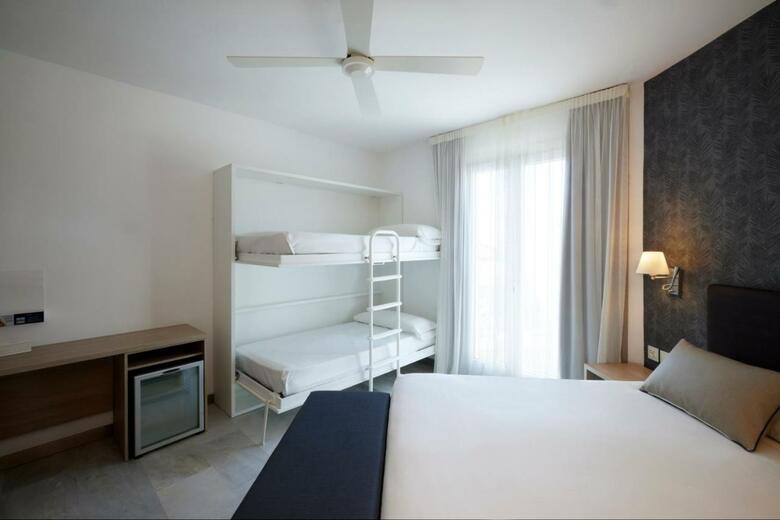 Hotel Catalonia Mirador Des Port