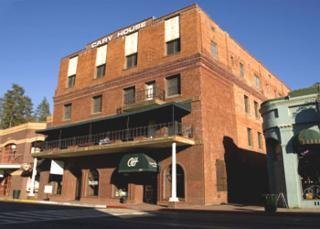 Hotel Lexington Historic Cary House