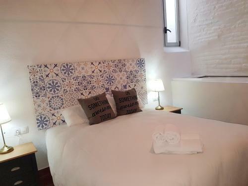 Reservaloen Casa Sevillana