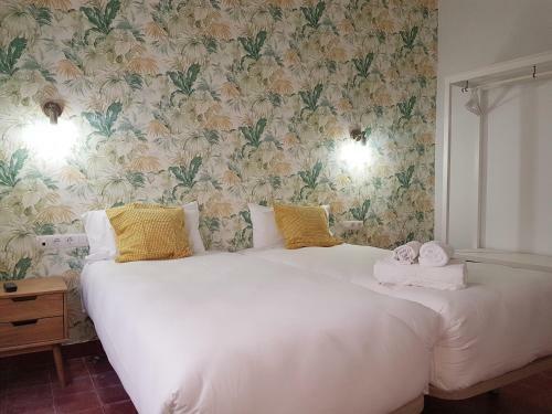 Reservaloen Casa Sevillana