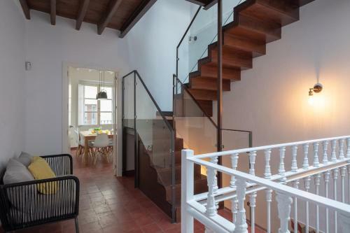 Reservaloen Casa Sevillana