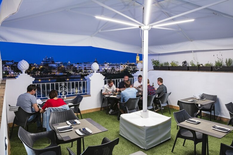 Betis 7 Luxury Boutique Apartments