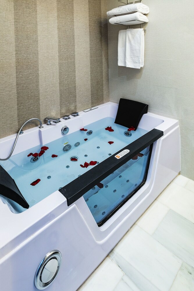 Betis 7 Luxury Boutique Apartments