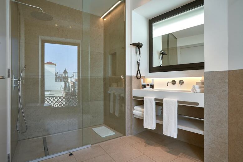 Hotel Kivir