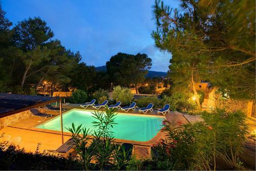 Tamariu Villa Sleeps 12 Pool Air Con Wifi