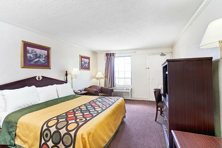 Hotel Super 8 Clarksville East