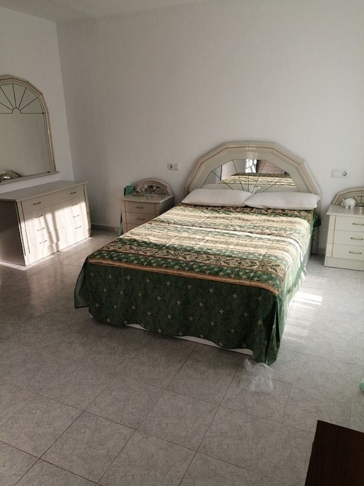 Casas Holiday - Playa Los Locos 2