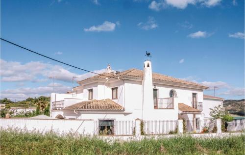 Five-bedroom Holiday Home In Zagrilla Baja