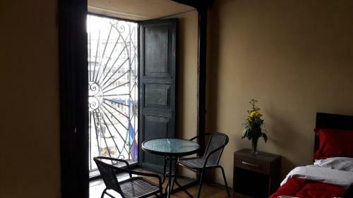 Albergue Hostal Casona Luve