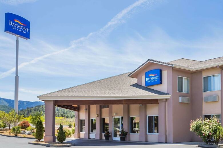 Hotel Baymont Inn And Suites Yreka