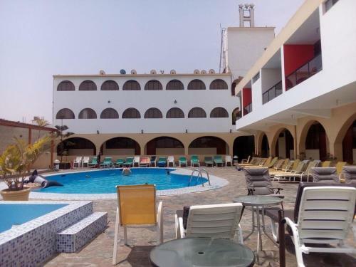 Los Portales Hotel & Resort