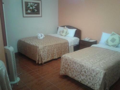 Hotel Plaza Bolognesi