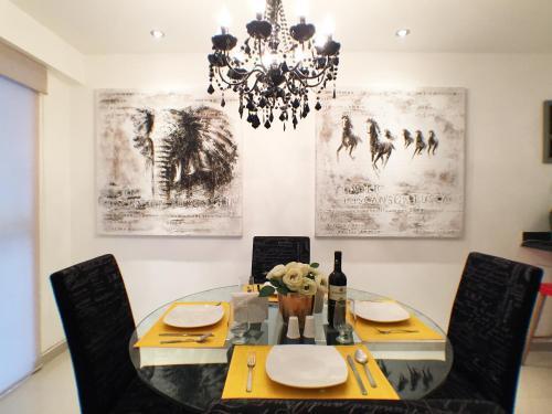 Apartamento Luxury Condo In The Best Location!