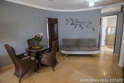 Apartamentos Blue Palms By Kamuvan