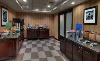Hotel Hampton Inn & Suites Agoura Hills Ca