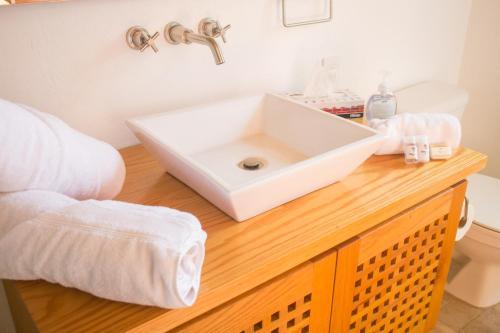Apartamento Incre�ble Vista De Valle De Bravo 2br