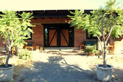 Las Orquideas Cabins