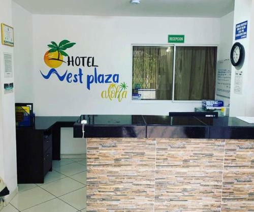Hotel West Plaza