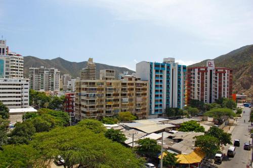 Apartamentos Esmeralda- Vista Al Mar