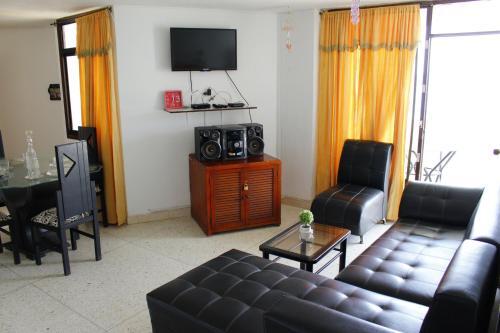 Apartamentos Esmeralda- Vista Al Mar