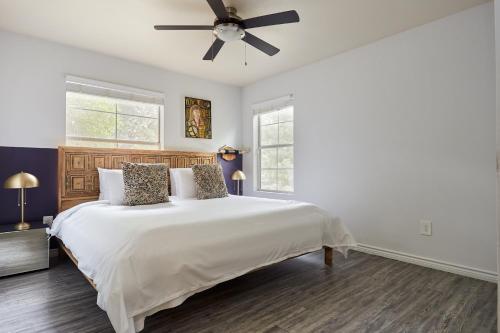 The Domain Premier Suites By Sonder
