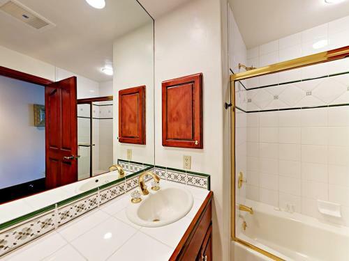 Apartamento 31 Avondale Condo #105 Condo