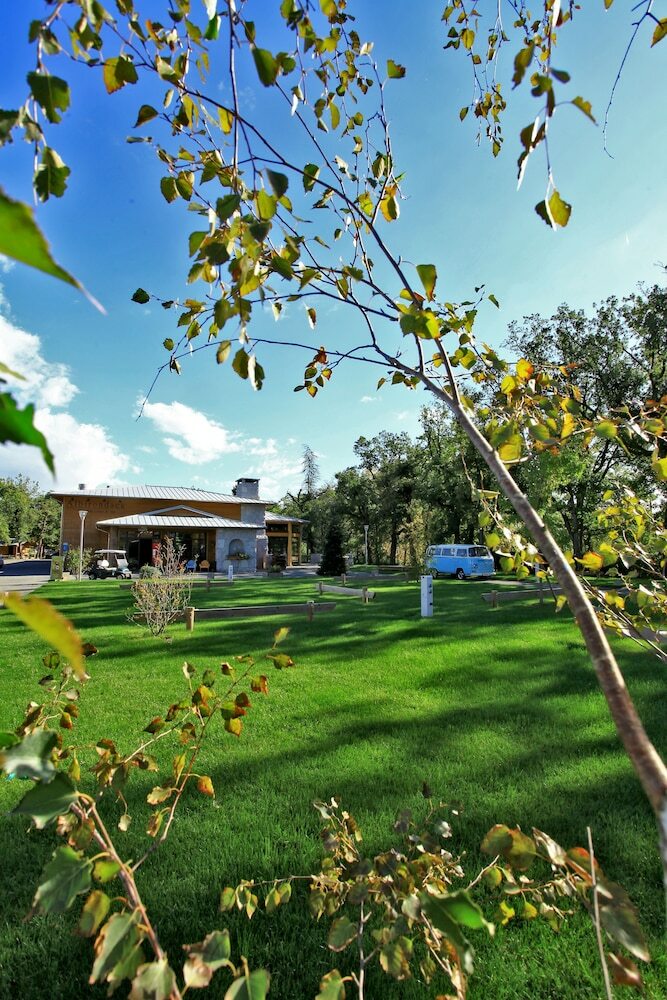 Residencia Albirondack Park Camping Lodge And Spa