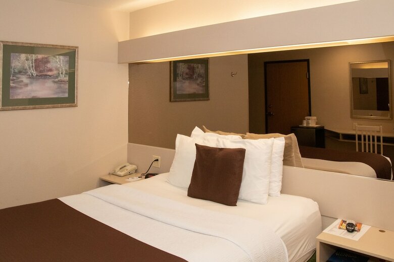 Hotel Microtel Inn And Suites By Wyn