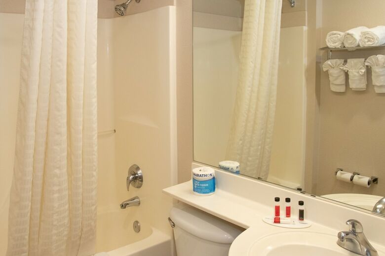 Hotel Microtel Inn And Suites By Wyn