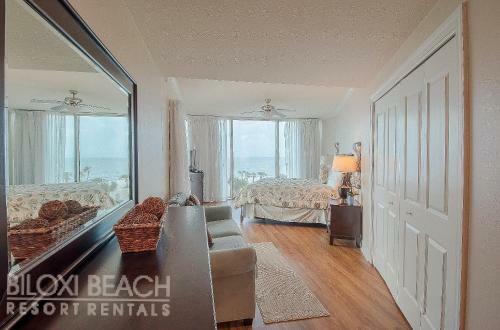 Sea Breeze 305 - Two Bedroom Apartment