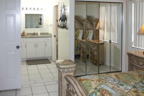 Absolute Anna Maria Two-bedroom Apartment