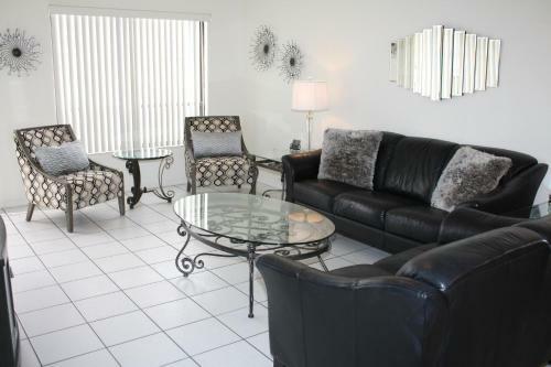 Absolute Anna Maria Two-bedroom Apartment