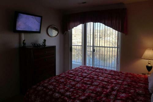 Fall Creek 2bdr Condo (34-29)