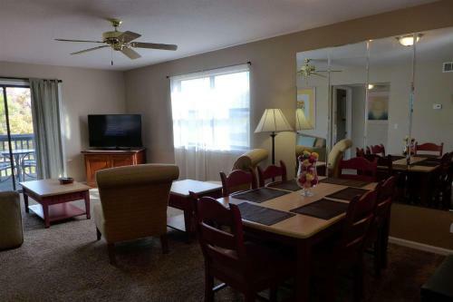 Golf View Pt. Roy. 2bdr Condo (51-12)
