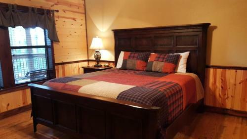 Red Dirt Lodge Broken Bow Cabin
