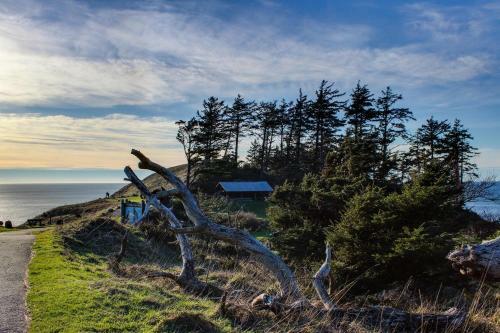 Beaches Inn | Sandpiper Pier Cottage