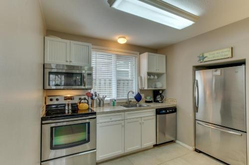 Sandals Inn | Spa Suite & Oceanside Cabana